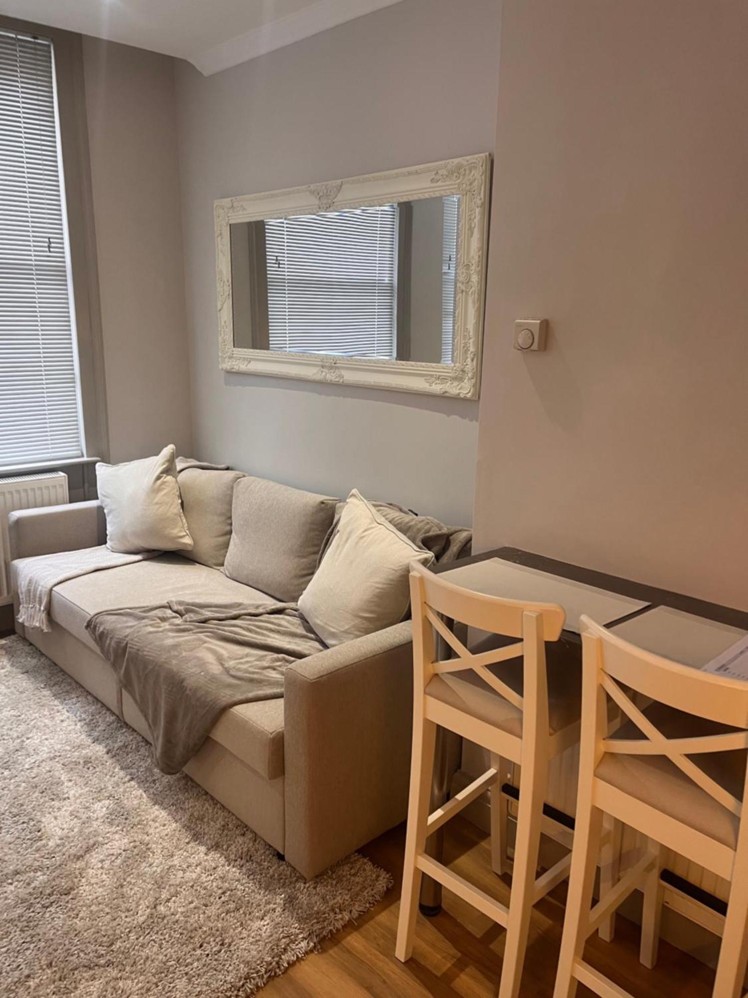 Central Private 1 Bed Flat Редінг Екстер'єр фото