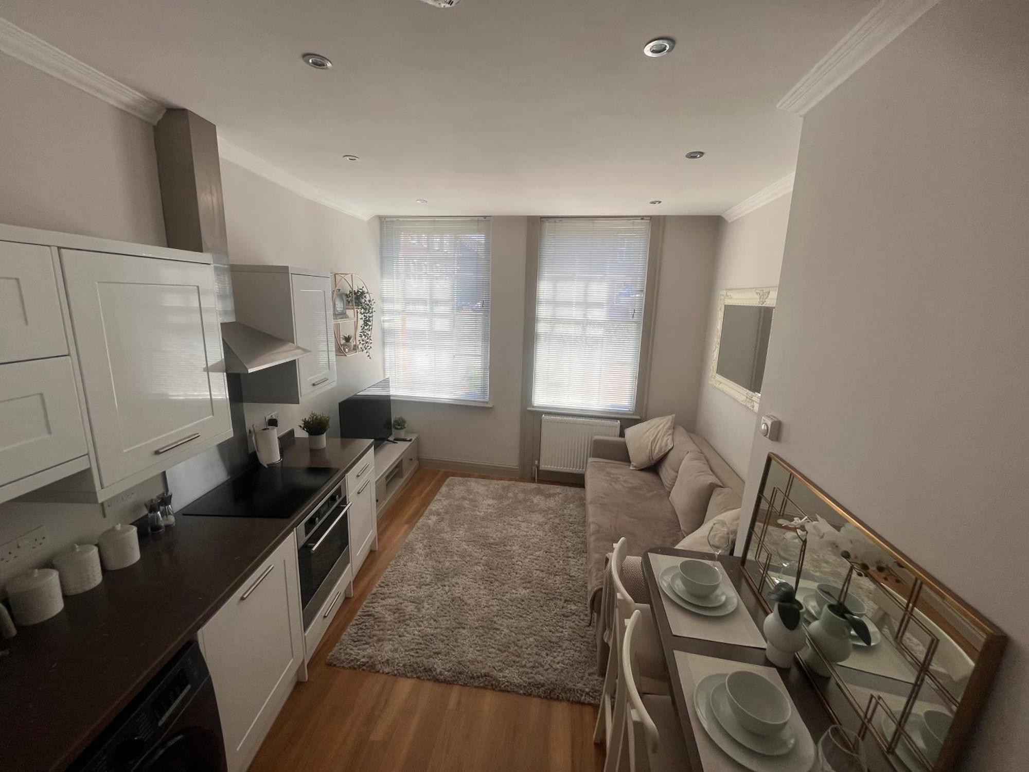 Central Private 1 Bed Flat Редінг Екстер'єр фото